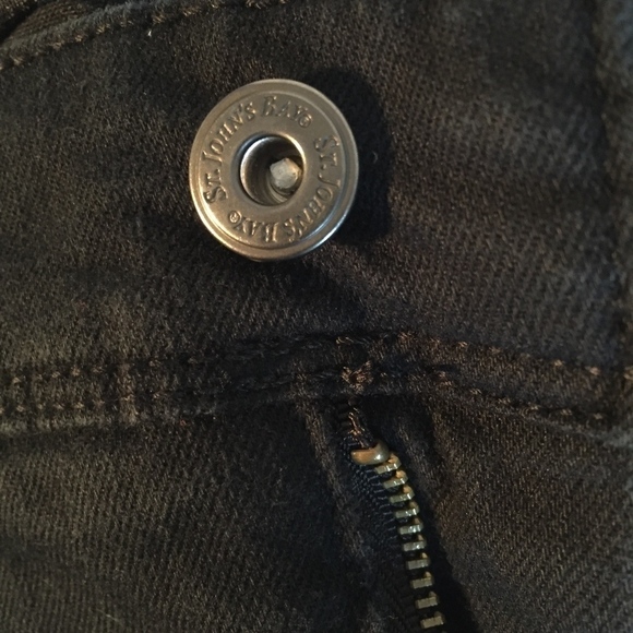 St John's Bay Size 12 Petite Black Denim Capris - Picture 5 of 7